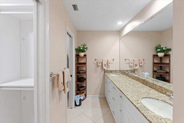 3884 SW Osprey Creek Way SW, Palm City, FL 34990