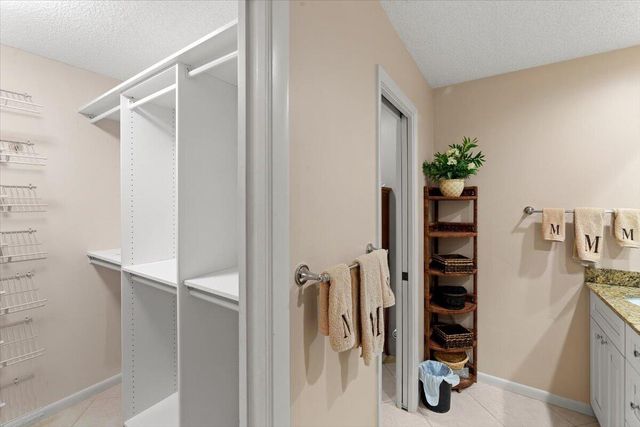 3884 SW Osprey Creek Way SW, Palm City, FL 34990