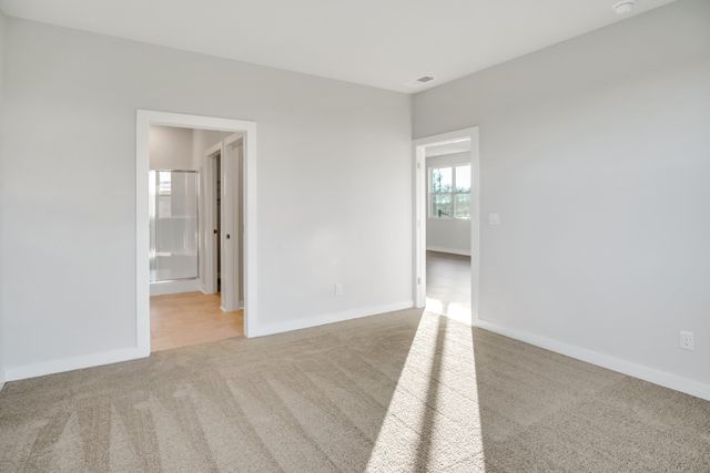 2233 Holmesburg Pvt Circle, Gallatin, TN 37066