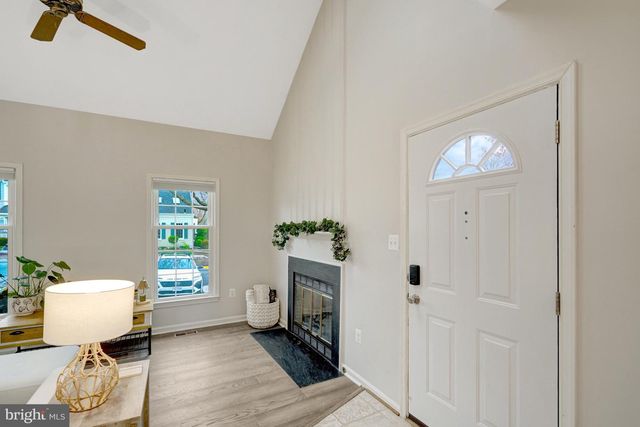 6477 BRICK HEARTH CT, Alexandria, VA 22306