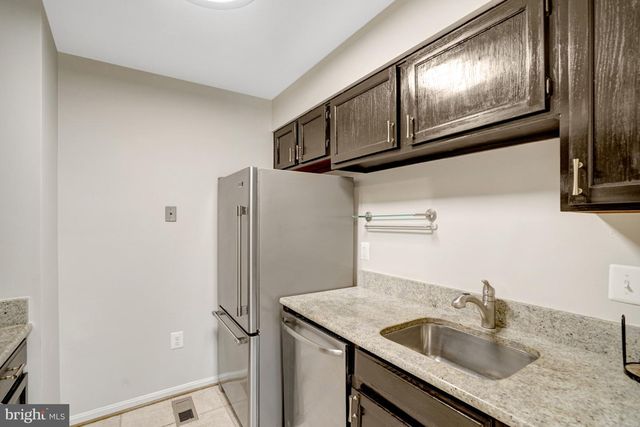 6477 BRICK HEARTH CT, Alexandria, VA 22306