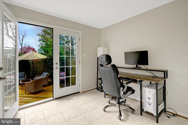 6477 BRICK HEARTH CT, Alexandria, VA 22306