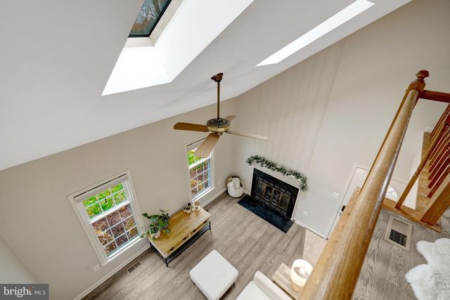 6477 BRICK HEARTH CT, Alexandria, VA 22306