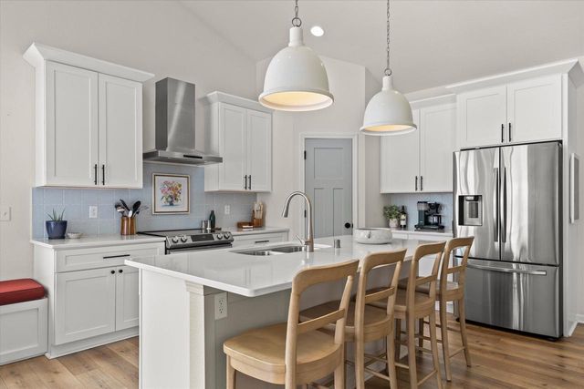 35097 Yahara DRIVE, Summit, WI 53066