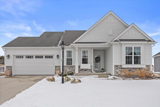 35097 Yahara DRIVE, Summit, WI 53066