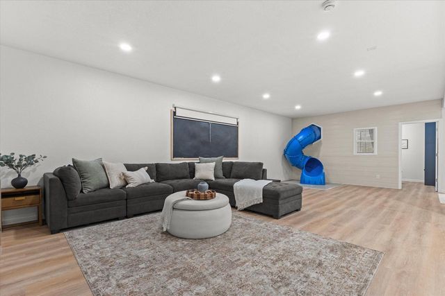 35097 Yahara DRIVE, Summit, WI 53066