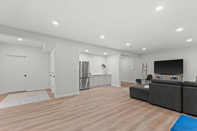 35097 Yahara DRIVE, Summit, WI 53066