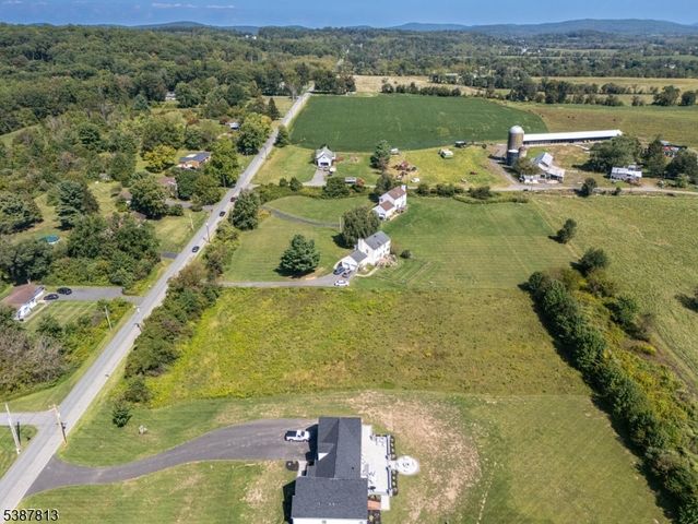 237 Cemetery Hill Rd, Washington Twp., NJ 07882