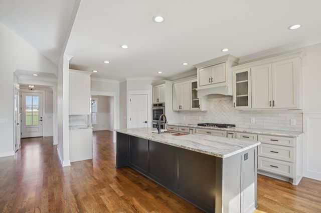 1036 Mill Brook Way, Gallatin, TN 37066