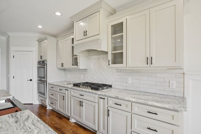 1036 Mill Brook Way, Gallatin, TN 37066
