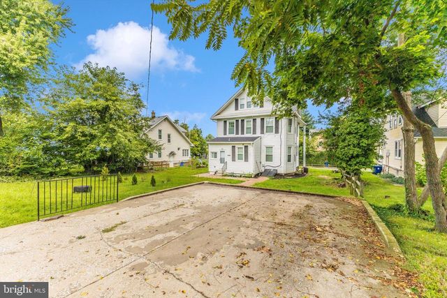 2505 HAMILTON AVE, Baltimore, MD 21214