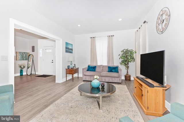 2505 HAMILTON AVE, Baltimore, MD 21214