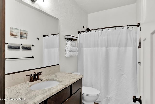 10633 N Crimson Dr, Hayden, ID 83835