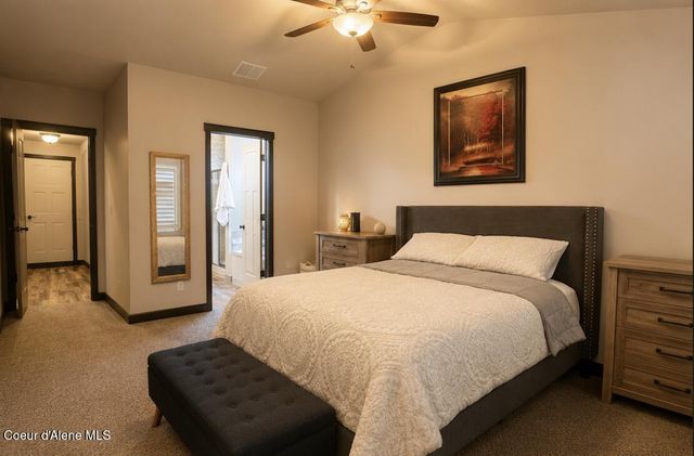 10633 N Crimson Dr, Hayden, ID 83835