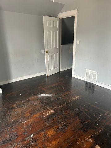 6913 S Throop Street, Chicago, IL 60636