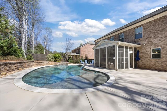 921 Rock Forest Way, Fort Mill, SC 29707