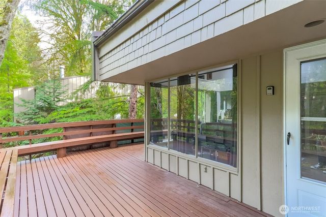 713 E Pointes Drive W, Shelton, WA 98584