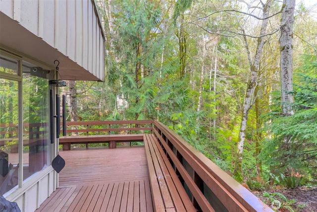 713 E Pointes Drive W, Shelton, WA 98584