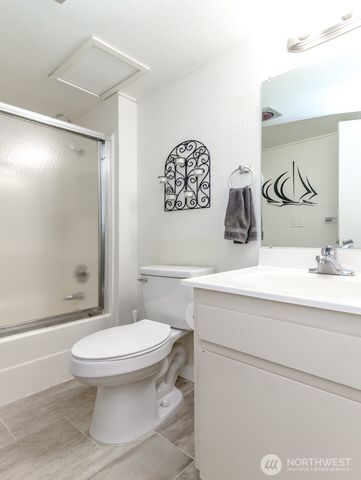 713 E Pointes Drive W, Shelton, WA 98584