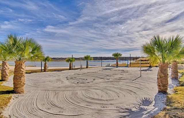 883 Birds Fort Trail, Arlington, TX 76005