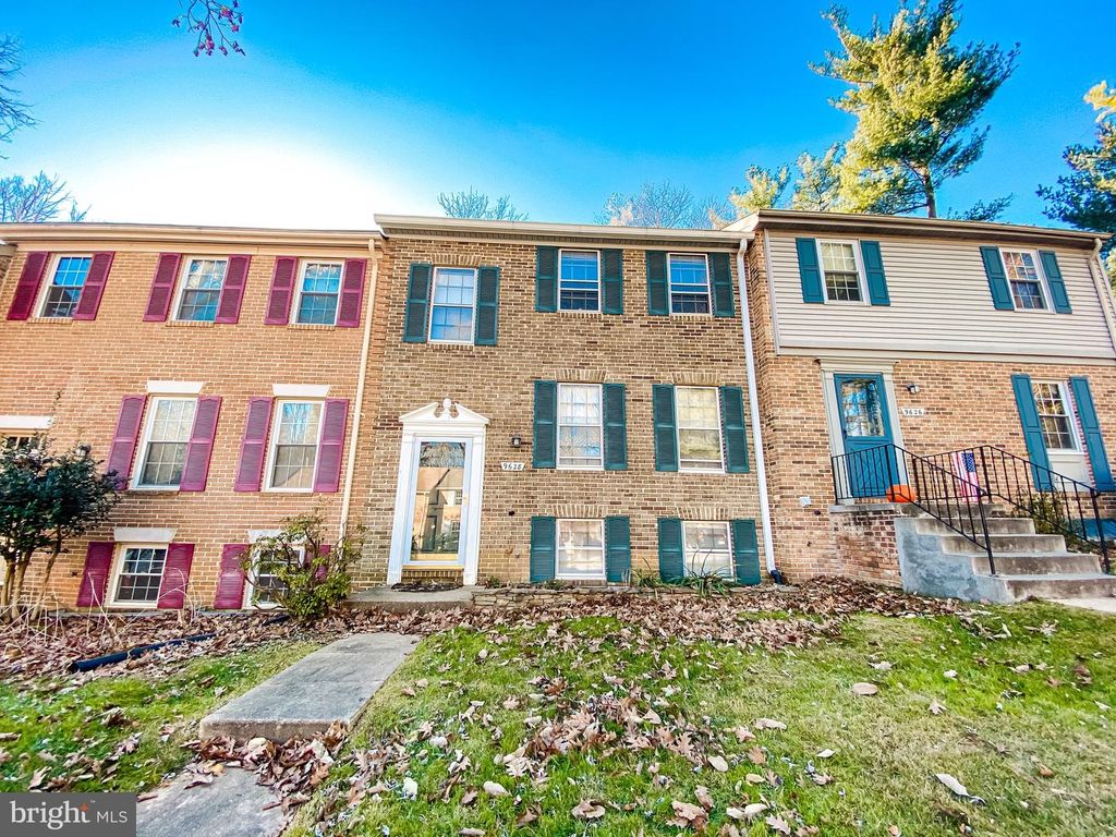 9628 LINDENBROOK ST, Fairfax, VA 22031