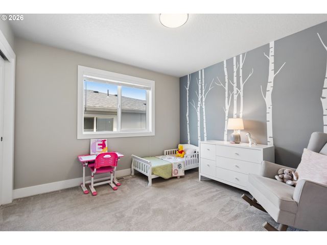 4327 Nw ASHBROOK Dr, Portland, OR 97229