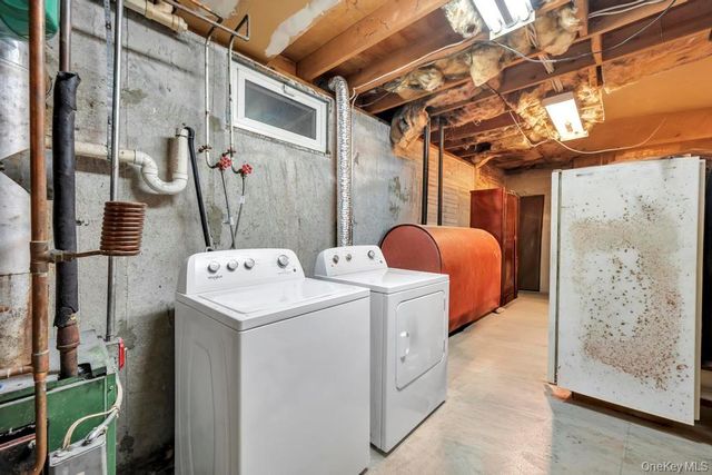 427 Helene Avenue, Shirley, NY 11967