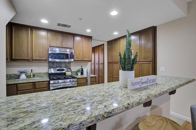 2174 Beech Circle, San Jose, CA 95131