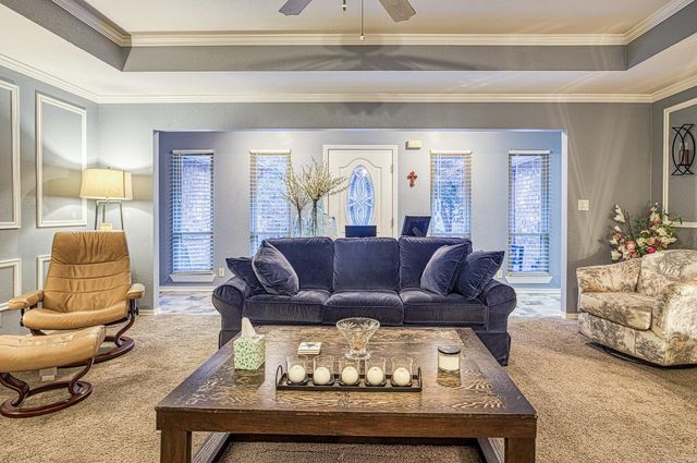 34 Doscientos Circle, Hot Springs Village, AR 71909