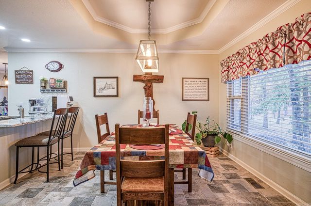 34 Doscientos Circle, Hot Springs Village, AR 71909