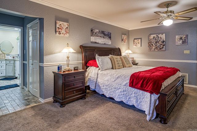 34 Doscientos Circle, Hot Springs Village, AR 71909