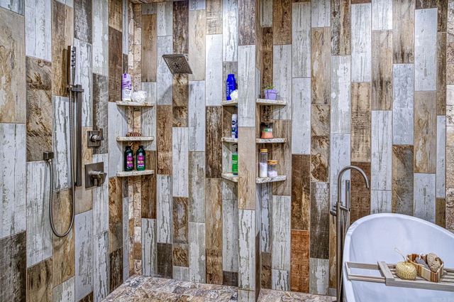 34 Doscientos Circle, Hot Springs Village, AR 71909