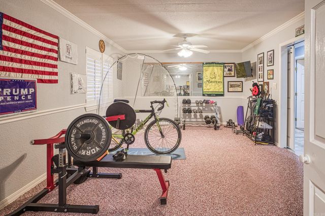 34 Doscientos Circle, Hot Springs Village, AR 71909