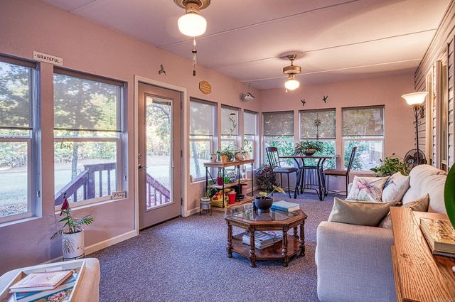 34 Doscientos Circle, Hot Springs Village, AR 71909