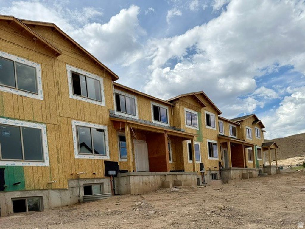 1929 N FIRST LOVE DR #4565, Saratoga Springs, UT 84045 — exterior