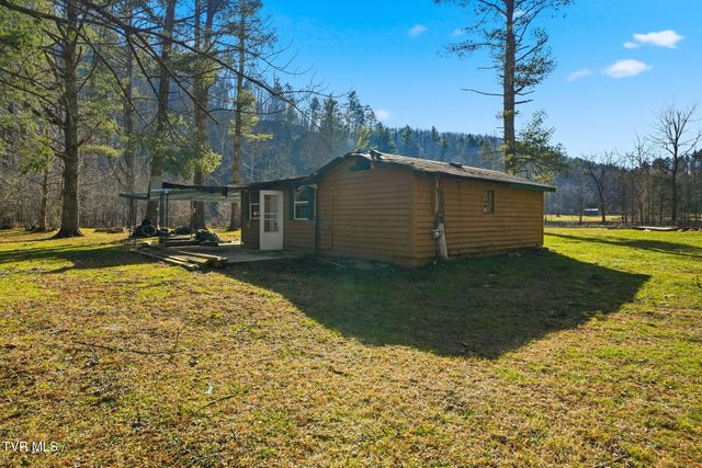 8485 Highway 91 N, Laurel Bloomery, TN 37680