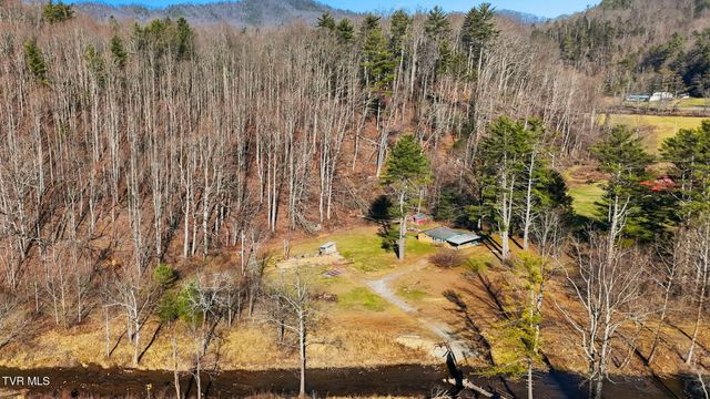 8485 Highway 91 N, Laurel Bloomery, TN 37680