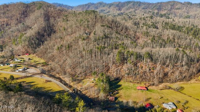 8485 Highway 91 N, Laurel Bloomery, TN 37680