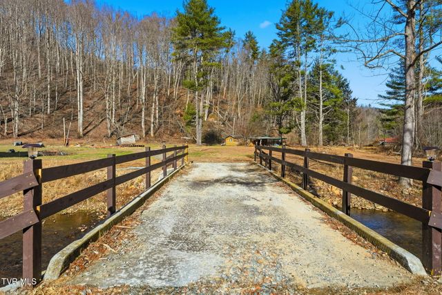 8485 Highway 91 N, Laurel Bloomery, TN 37680
