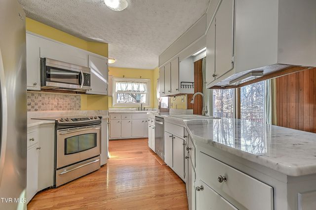 1333 Dupont Drive, Kingsport, TN 37664