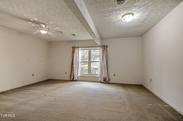 1333 Dupont Drive, Kingsport, TN 37664