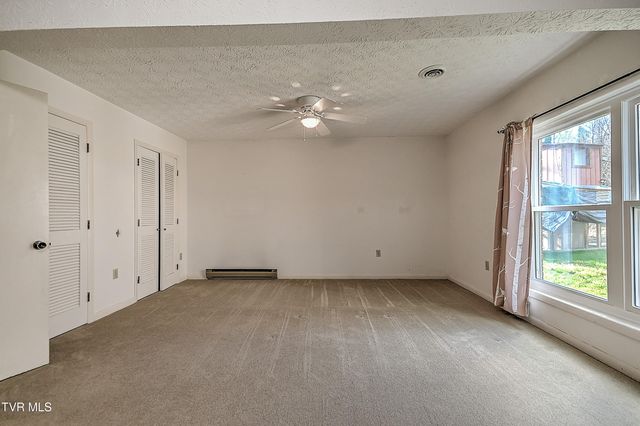 1333 Dupont Drive, Kingsport, TN 37664