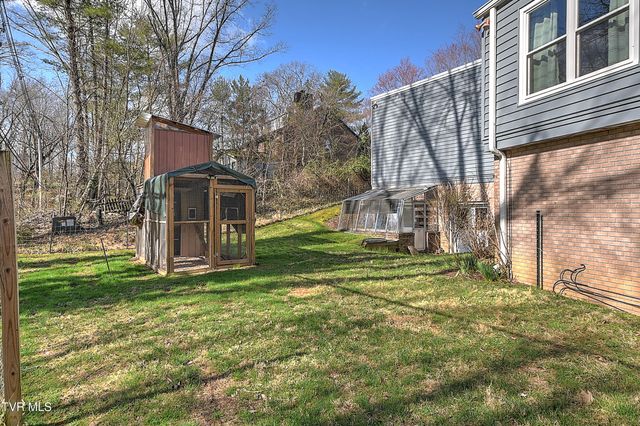 1333 Dupont Drive, Kingsport, TN 37664