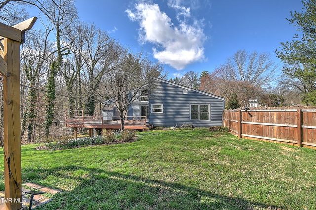 1333 Dupont Drive, Kingsport, TN 37664