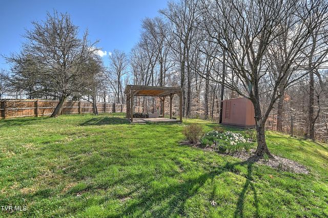 1333 Dupont Drive, Kingsport, TN 37664