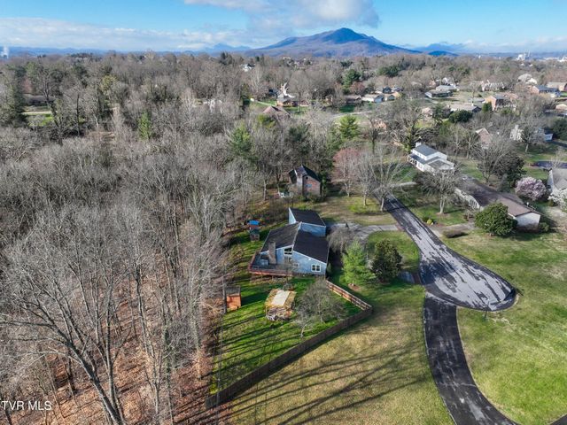 1333 Dupont Drive, Kingsport, TN 37664