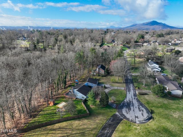 1333 Dupont Drive, Kingsport, TN 37664