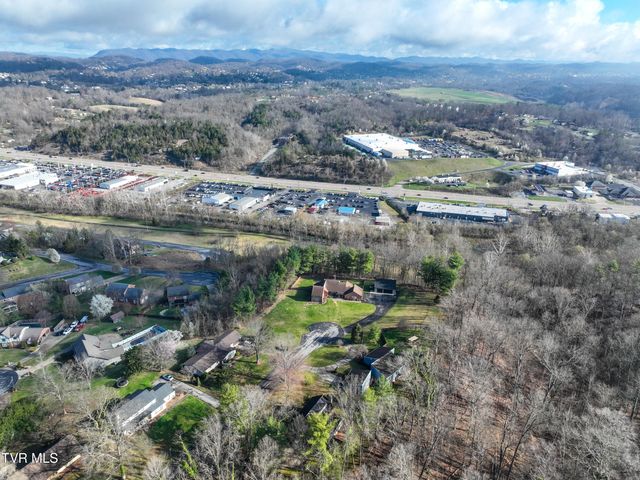 1333 Dupont Drive, Kingsport, TN 37664