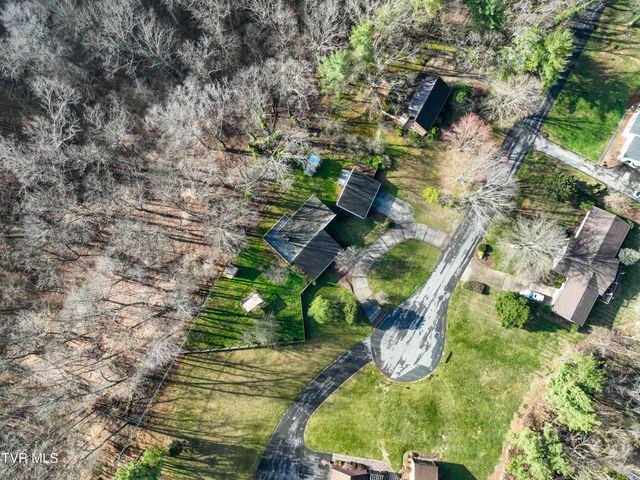 1333 Dupont Drive, Kingsport, TN 37664