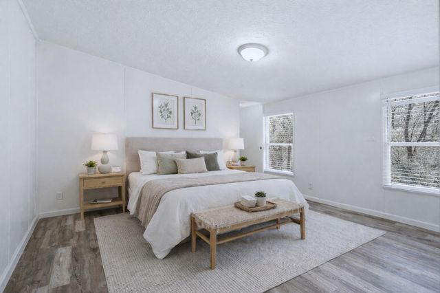 4484 Grand Oaks Drive, Willis, TX 77378